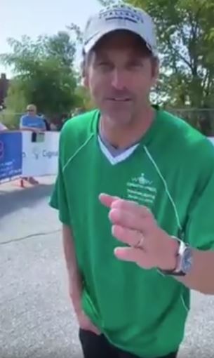 PD wearing WOW shirt